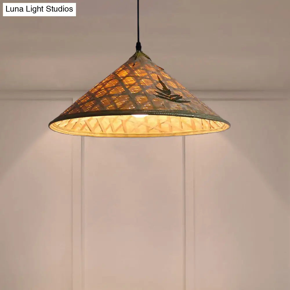 Hanging Rustic Bamboo Pendant Lamp With Hat-Shaped Shade - Perfect For Dining Tables!