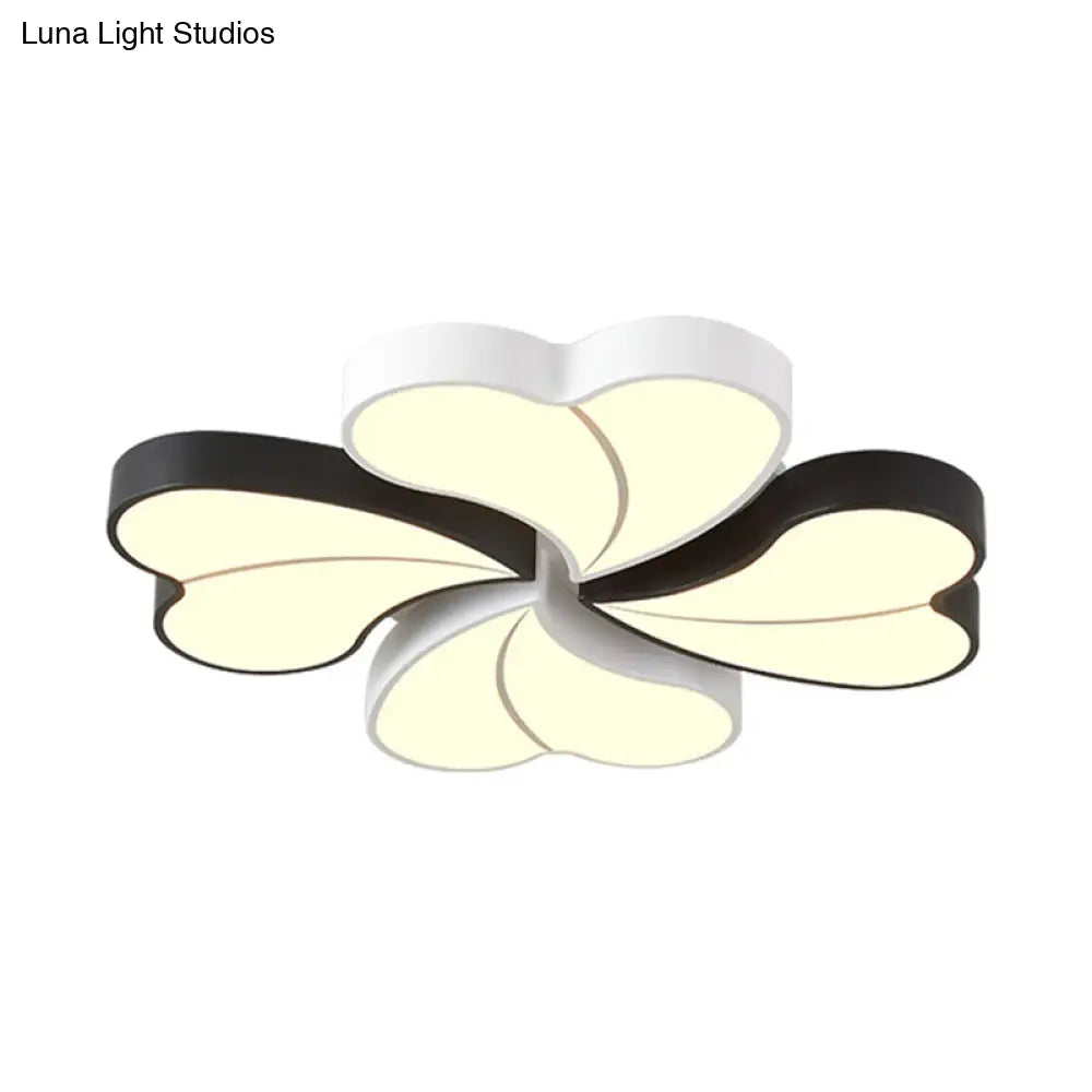 Heart-Shaped Black & White Ceiling Lamp - Modern Acrylic Flush Mount Light In Warm/White
