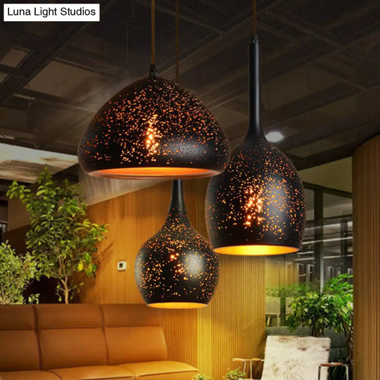 Hollow-Out Metal Pendant Lighting Retro 1-Light Black Finish Suspension Light For Restaurant