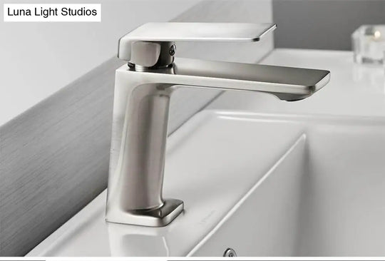 Hydrobliss - Modern Top Handle Bathroom Faucet