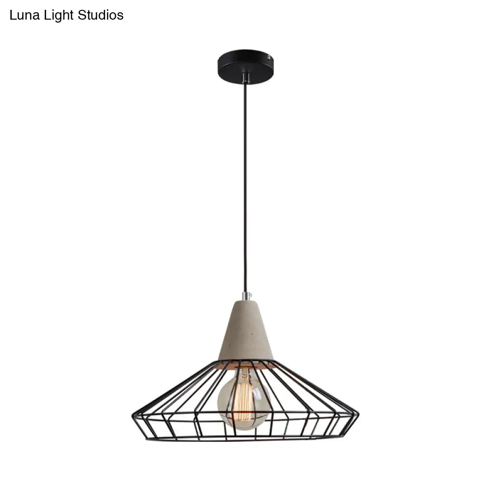 Industrial 1-Light Pendant Fixture With Cone/Cylinder/Triangle Iron Design In Black - Cement Socket