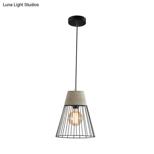 Industrial Pendant Light Fixture With 1-Light In Black Cone/Cylinder/Triangle Iron Design