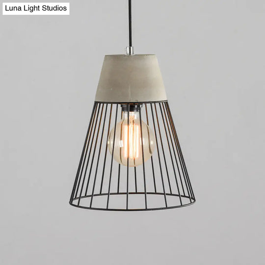 Industrial Pendant Light Fixture With 1-Light In Black Cone/Cylinder/Triangle Iron Design