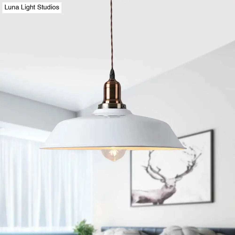 Industrial Barn Pendant Light - Stylish Metallic Hanging Ceiling Fixture For Restaurants