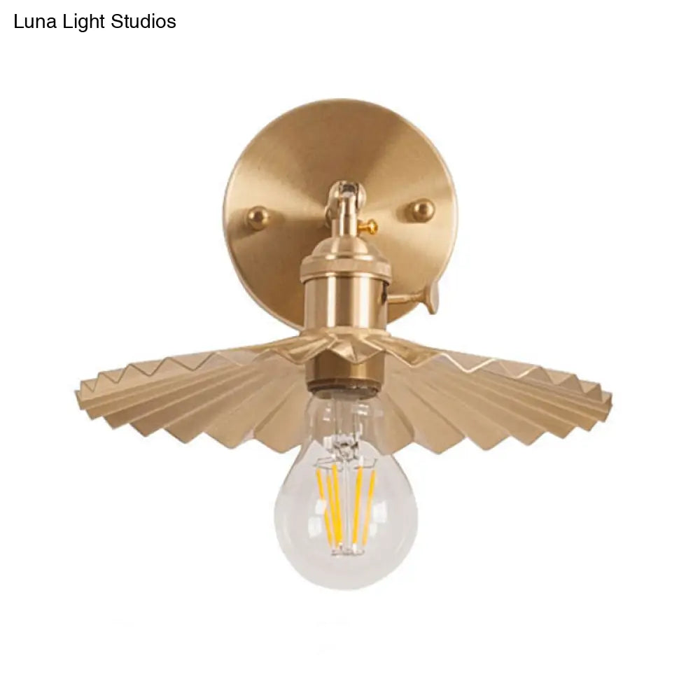 Industrial Brass Metal Wall Mounted Lamp With Cone Shape For Bedside Lighting