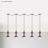 Industrial Saucer Iron Tandem Pendant Lamp In Black - 3/5/7-Bulb Restaurant Lighting Solution
