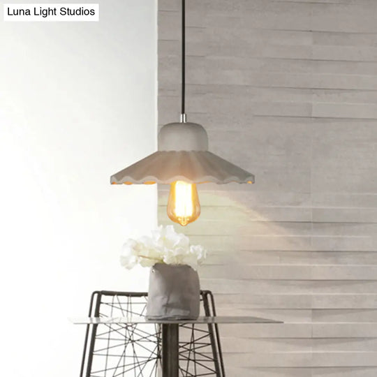 Industrial Grey Scalloped Cement Pendant Light With 1 Bulb For Restaurants