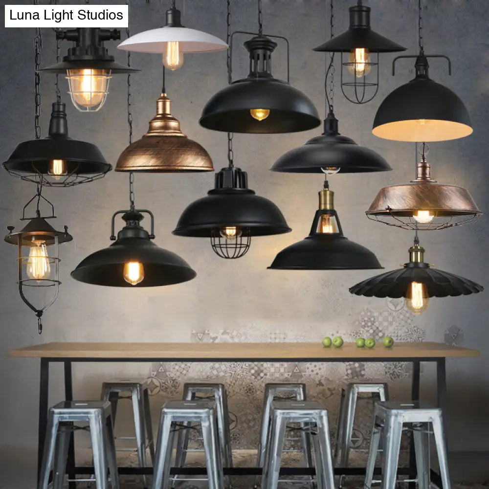 Industrial-Style Black Iron Pendant Lamp For Restaurants - 1-Light Bowl/Cage/Barn Design