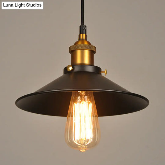 Industrial Style Metal Cone Pendant Lamp In Black