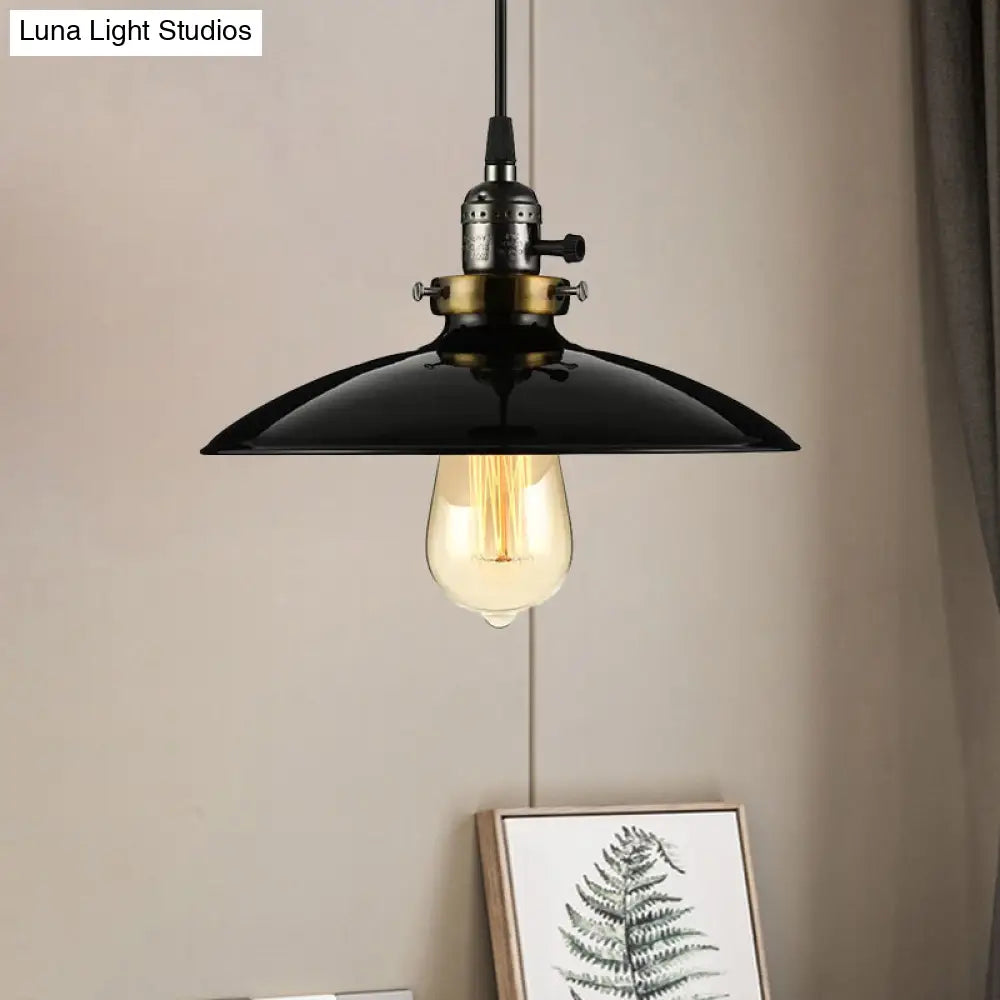 Industrial Style Saucer Metal Pendant Ceiling Light In Black/White For Living Room