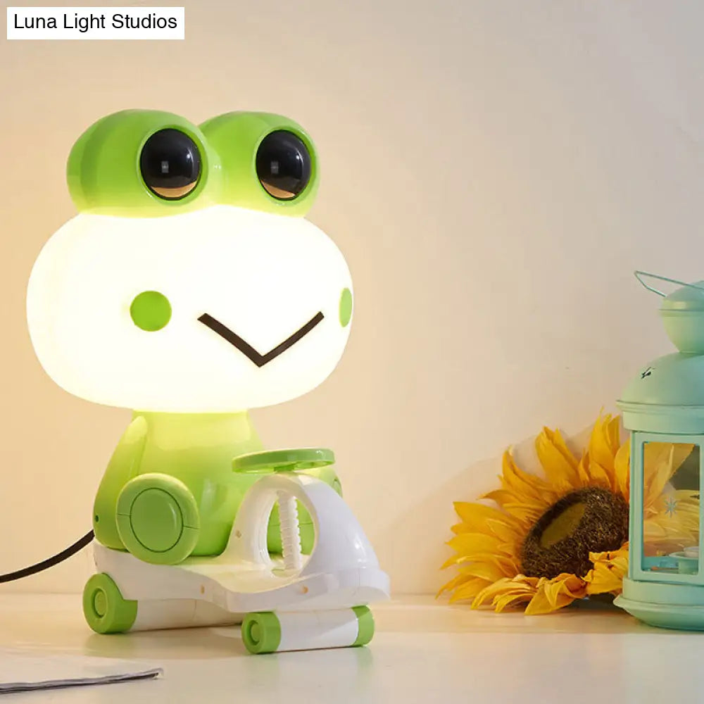 Kids Bedroom Cartoon Night Table Lamp Pig Frog Panda Reading Book Light (Black/Pink/Green)