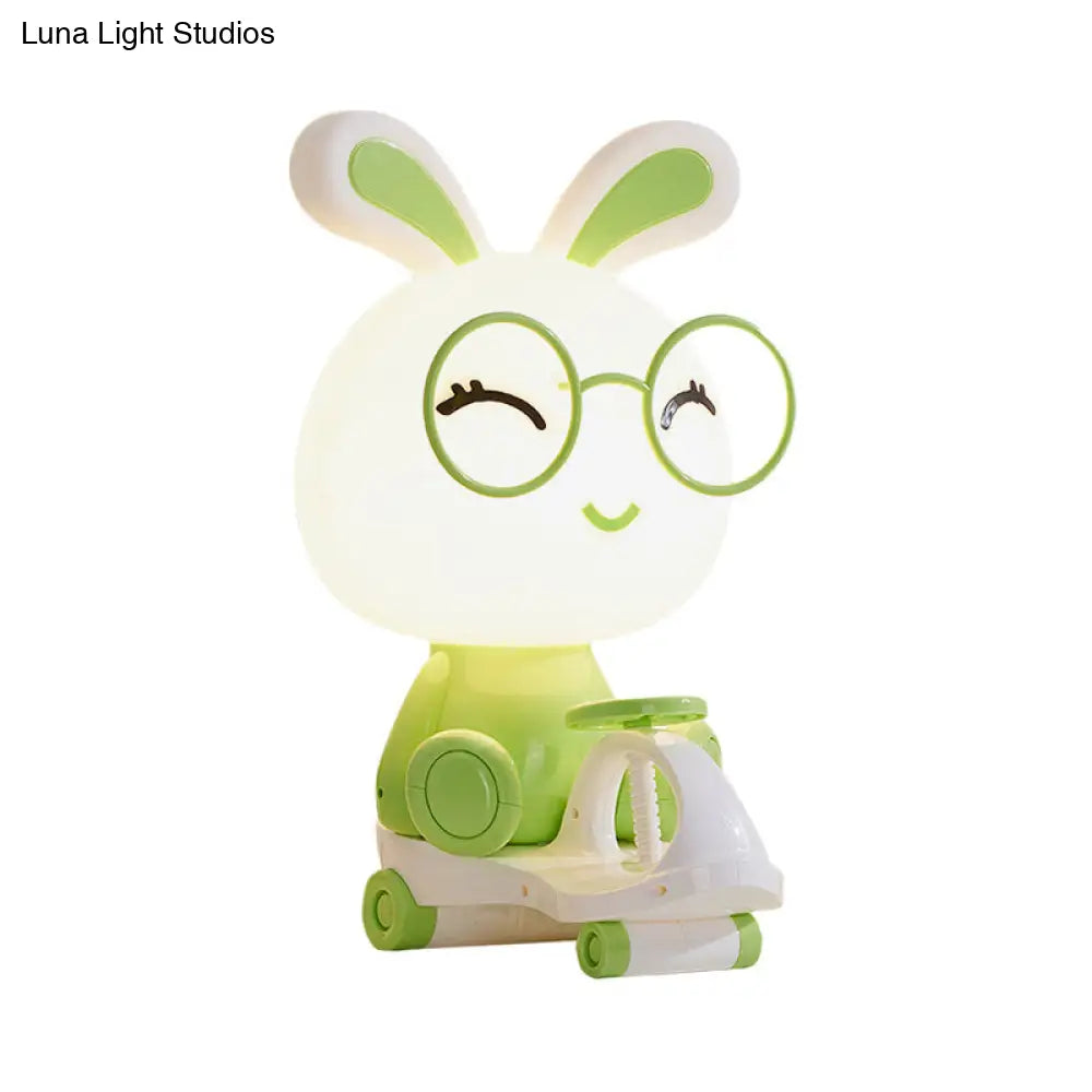 Kids Bedroom Cartoon Night Table Lamp Pig Frog Panda Reading Book Light (Black/Pink/Green)