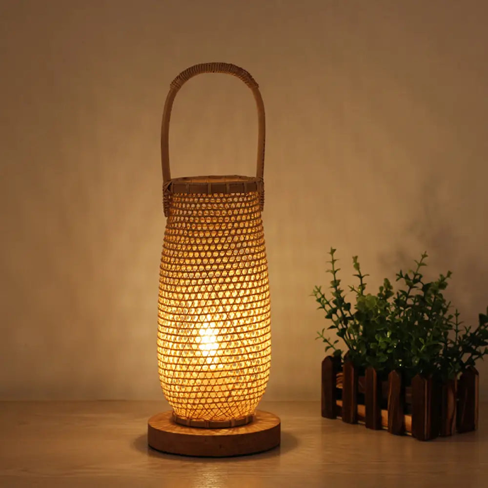 Japanese Bamboo Basket Desk Lamp With Circle Wood Base - Beige 1 Head Task Lighting