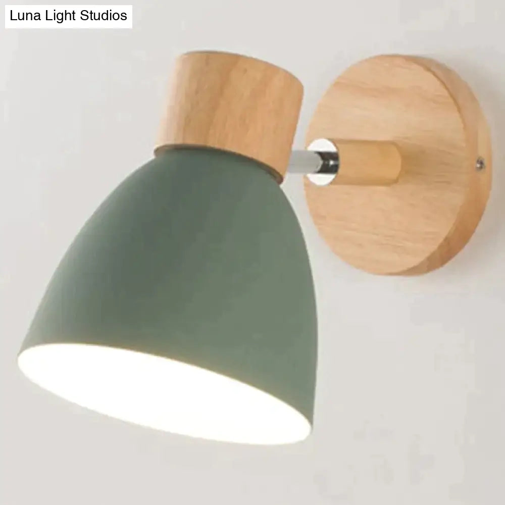 Joan | Wooden Reading Wall Lamp Green