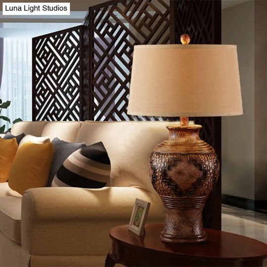 Retro Style Brown Desk Table Lamp With Vase-Shaped Base