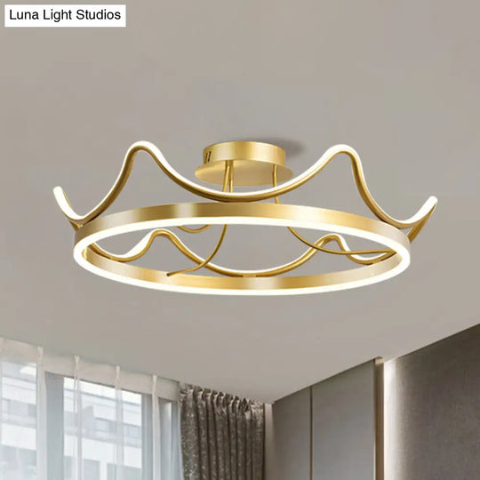 Kids Led Flush Mount Ceiling Lamp With Pink/Gold Metal Crown - Close To Lighting Gold