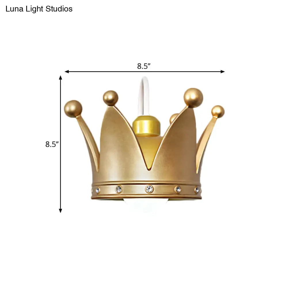 Kids Metal Wall Sconce: Crown Bedroom Light In Gold/Pink - 1-Bulb Mounted