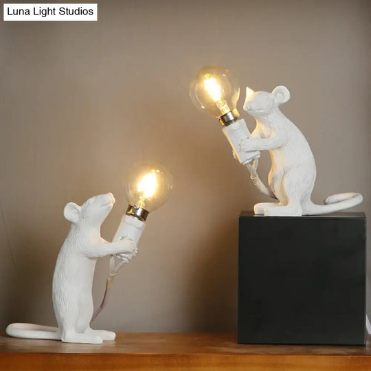 Kids Style Mouse Shaped Table Lamp Resin Bedside Night Light For Decoration