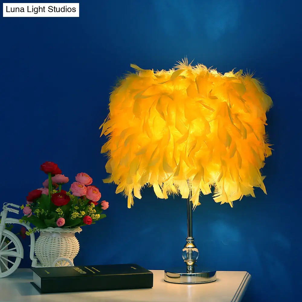 Feather Drum Night Lamp: Simple & Elegant 1-Light Bedroom Table Lighting In Pink/Red/Yellow With