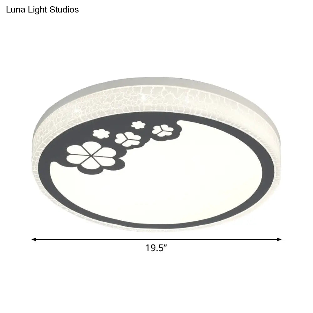Leaf Pattern Modernist Round Led Flushmount Light In White & Black For Bedroom