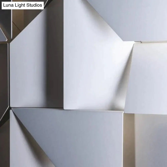 Leanne | Geometric Wall Lamp