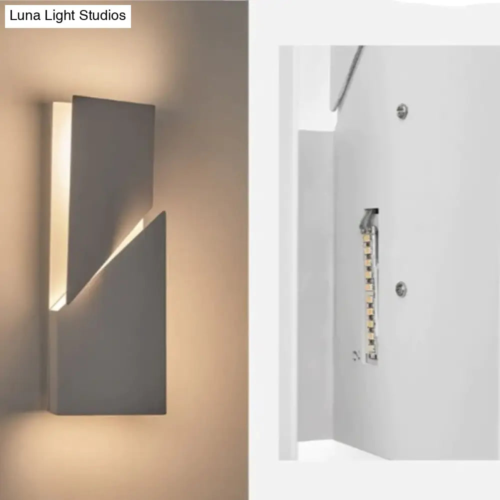 Leanne | Geometric Wall Lamp