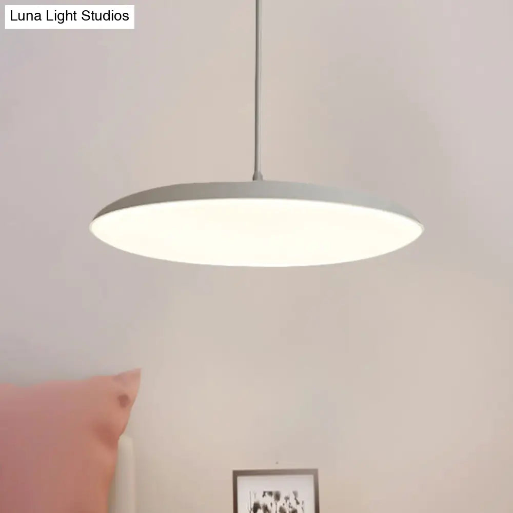 Sleek Led Bedroom Hanging Light Kit With Stylish White/Black Finish Pendant Lamp. Featuring Round