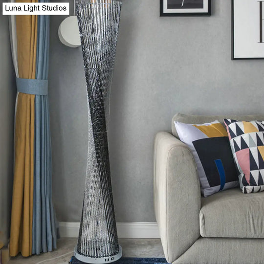 Led Floor Lamp - Modern Black-Silver Art Decor With Canton Tower Shape Ideal Lighting For Drawing