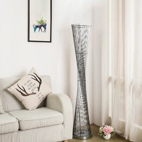 Led Floor Lamp - Modern Black-Silver Art Decor With Canton Tower Shape Ideal Lighting For Drawing