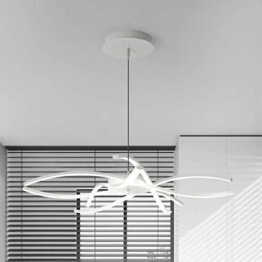 Led Floral Chandelier: Elegant Metallic Simplicity For Living Room Lighting White / 40’