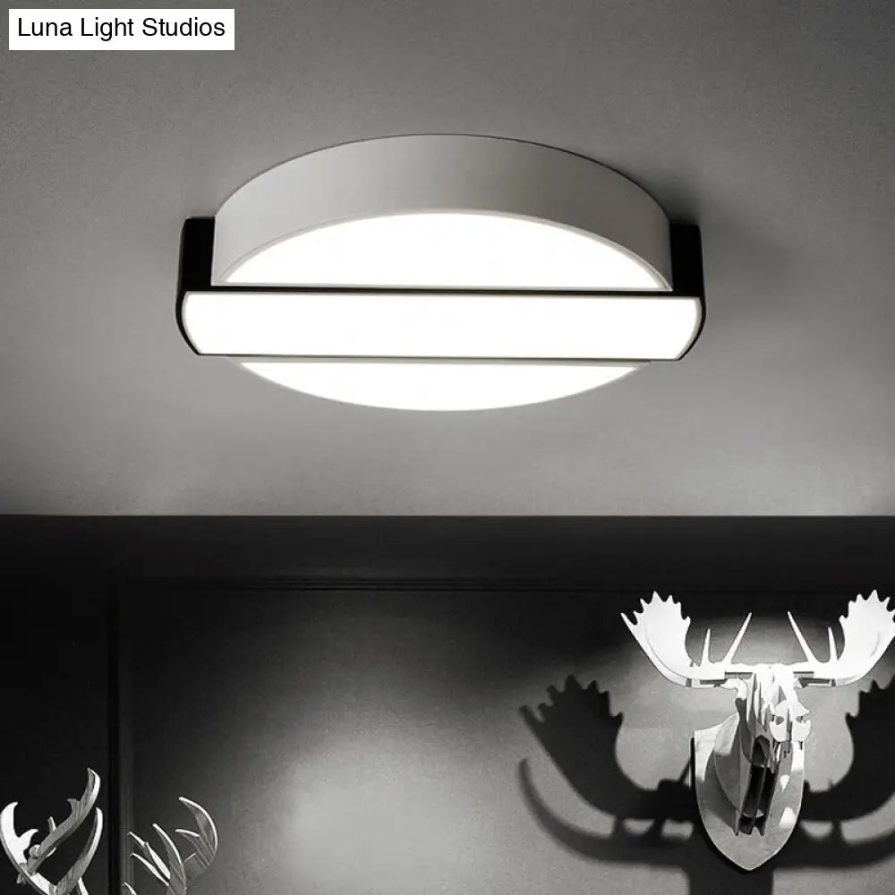 Led Metal Flush Mount Ceiling Light For Bedroom In Warm/White - Modern Round Design 18/22/26