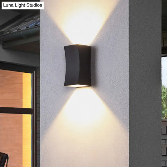 Led Minimalist Metal Terrace Wall Mount Light In Black - Rectangular Shape For Modern Lighting Ideas