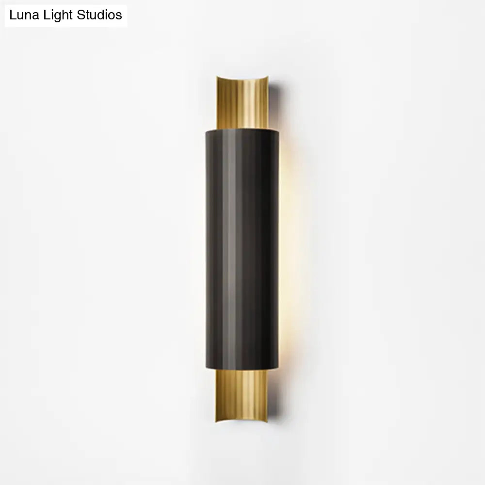 Led Wall Mount Sconce - Pipe Shaped Postmodern Metal Bedside Lighting In Black And Gold