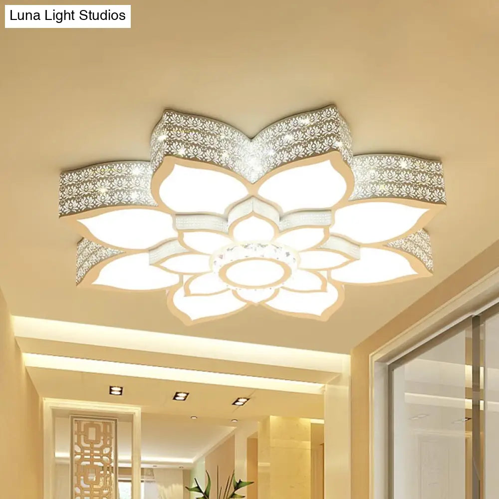 Lotus Crystal Flush Mount Light Fixture - White 23.5/29.5/35.5 W Led Ceiling In Warm/White / 23.5