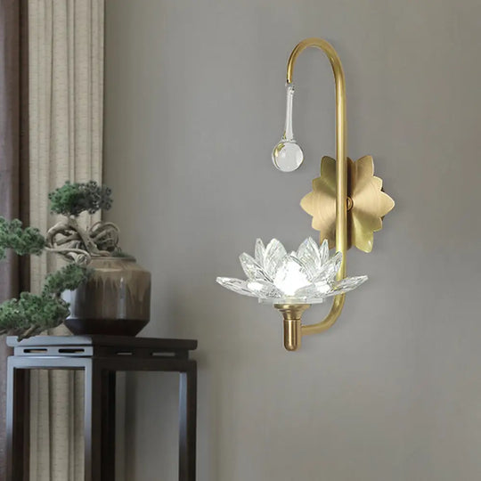 Lotus Crystal Wall Sconce - Luxurious 1-Light Brass Lamp