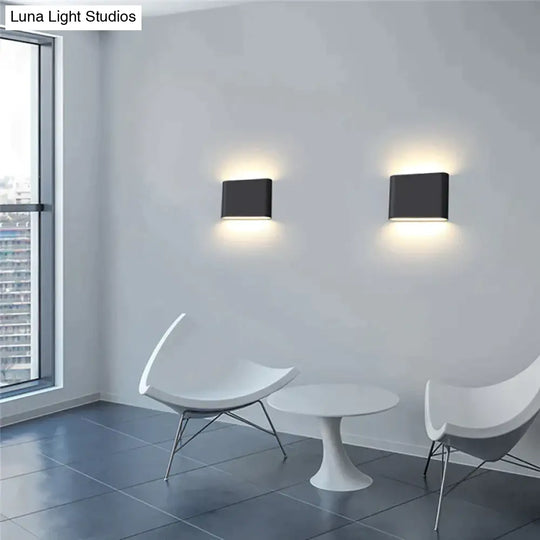 Luna | Outdoor Wall Light Lighting