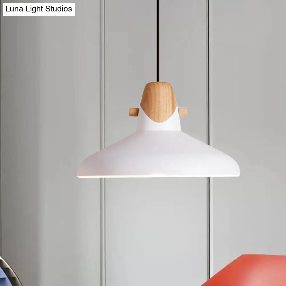 Macaron Barn Style Ceiling Light - Sleek Metal And Wood Pendant Lamp In Black/White