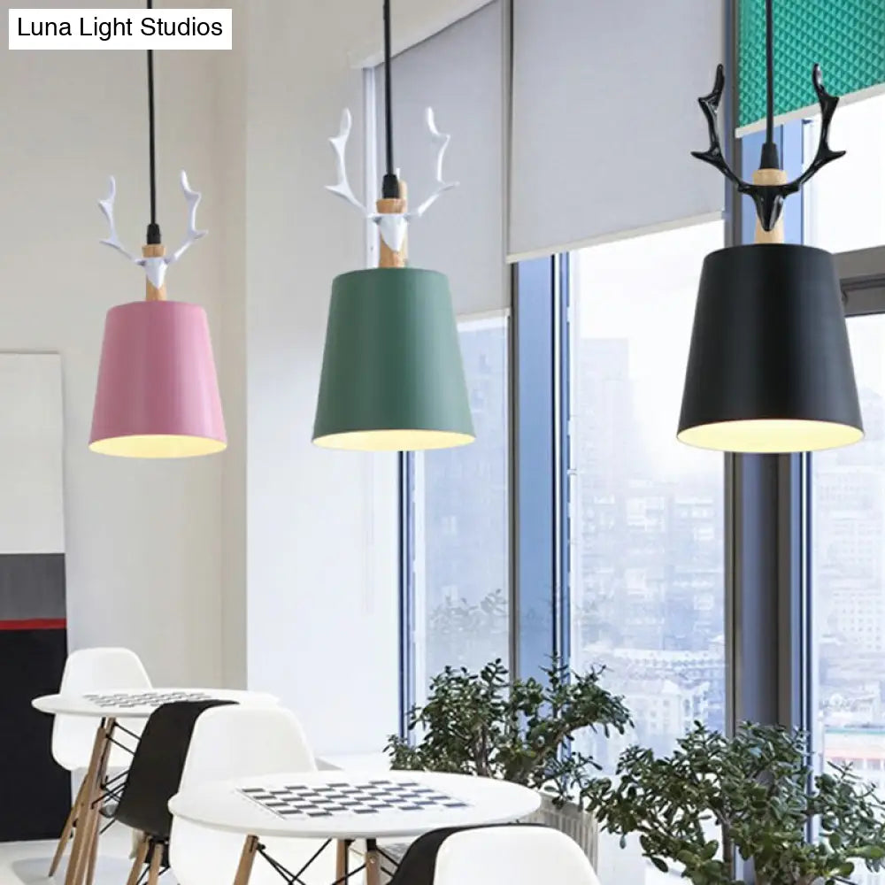 Metal Macaron Single Drop Pendant Ceiling Light With Antler Decor Perfect For Dining Rooms