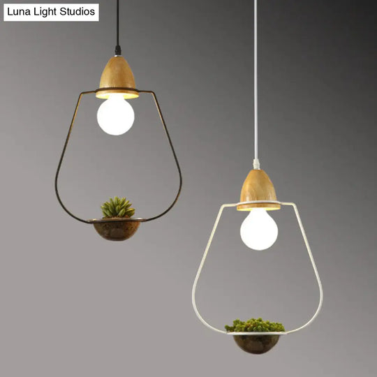 Metal Pendant Hanging Light With Industrial Style For Dining Room - 1 Head Plant Pot Design