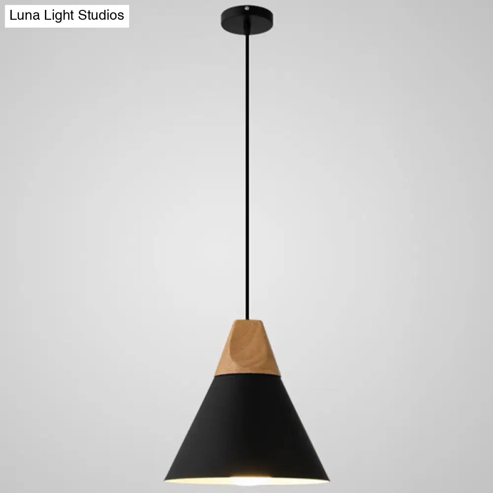 Nordic Style Metal Hanging Ceiling Pendant Lamp With Wooden Top - 1 Light Restaurant Lighting Black