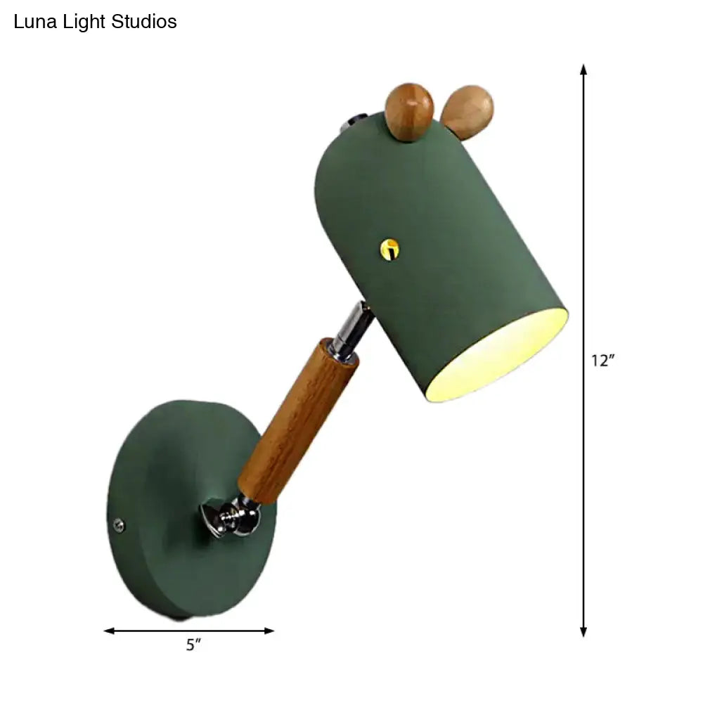 Metal Trojan Wall Light - Stylish Nordic Lamp For Study Room In Green