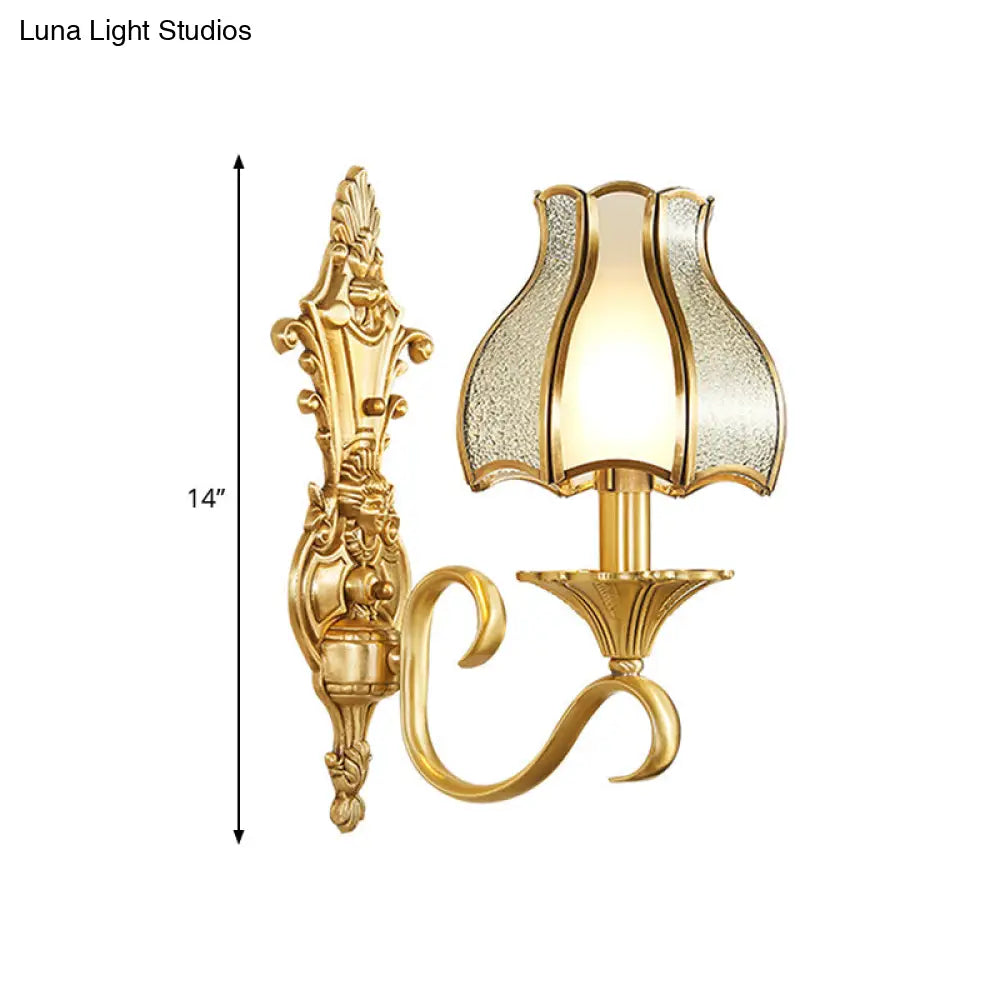 Metal Wall Sconce Traditional Brass Scalloped Living Room Light Fixture - 1/2 Bulbs