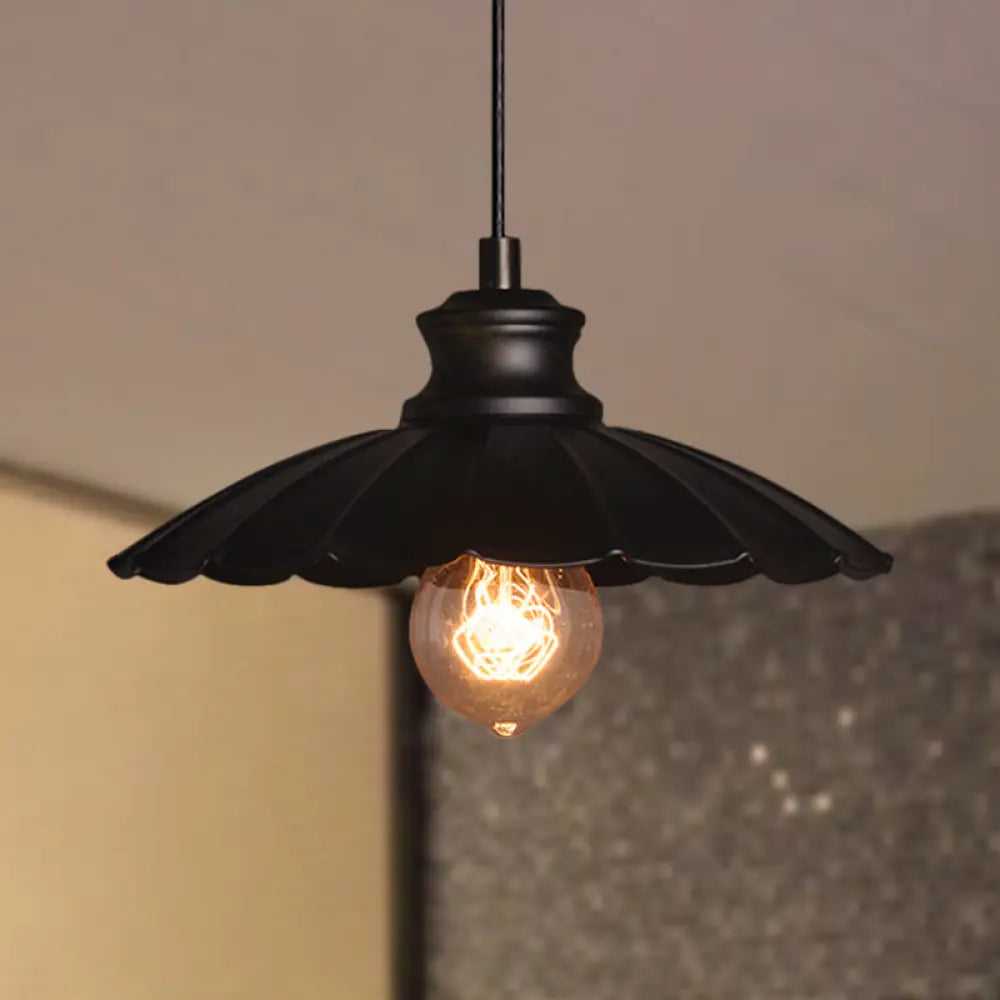 Metallic Black Pendant Lamp With Scalloped Shade - Retro Style Ceiling Light For Kitchen / 10’