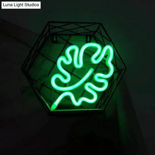 Mini Leaf-Shaped Led Wall Night Light Modernist Plastic Design In White