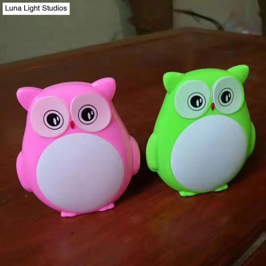 Mini Owl Night Light For Kids Room - Cartoon Plug-In Led Wall Lighting In Red/Green