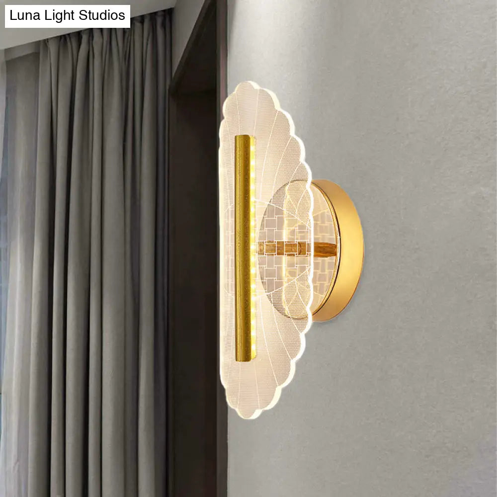 Minimal Led Gold Sconce - Metallic Geometric Wall Light For Living Room In White/Warm