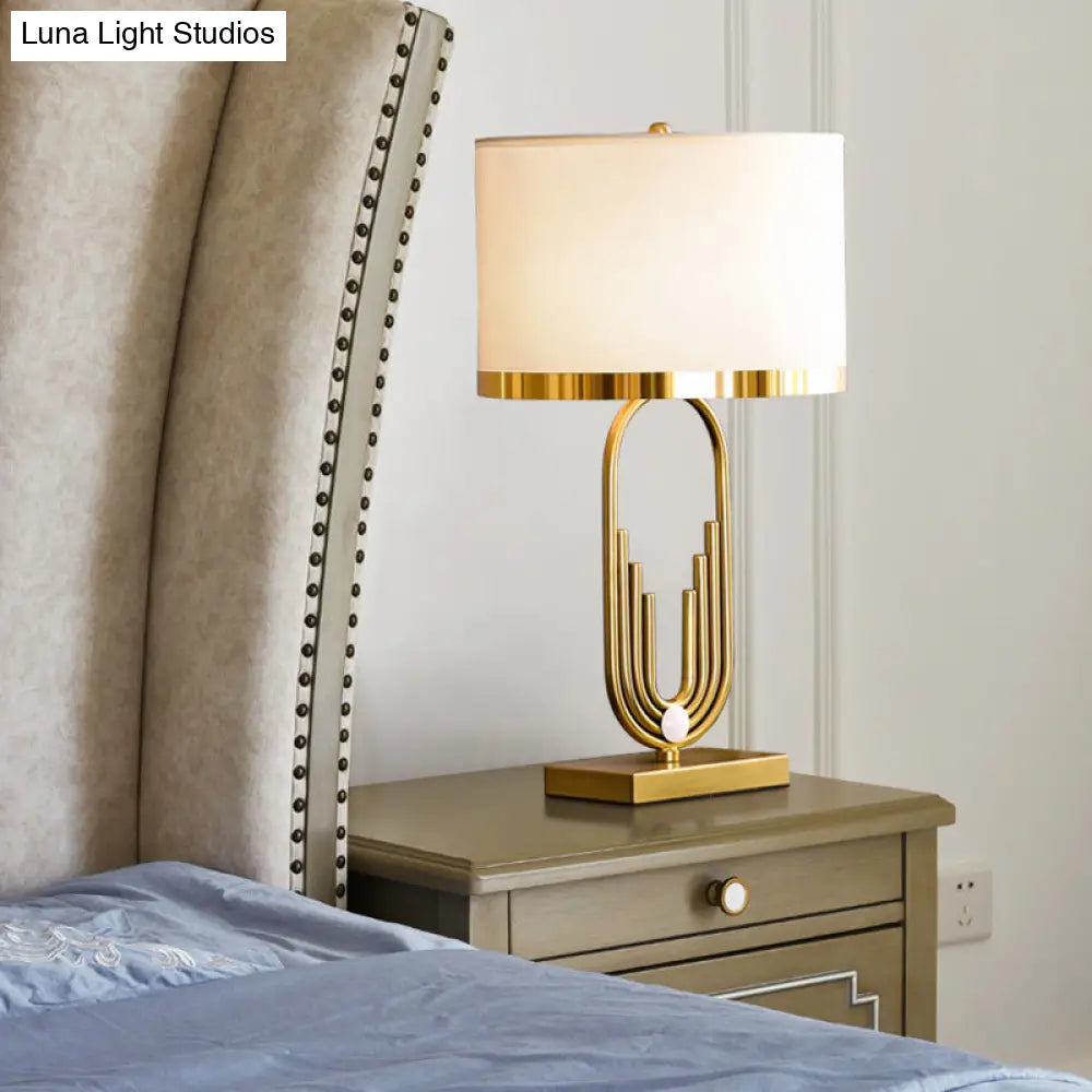 Minimalist 1-Light Table Lamp With Fabric Drum Shade - Ideal For Living Room Nightstands