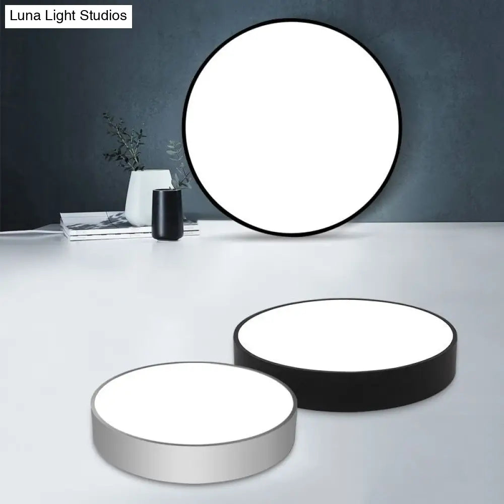 Minimalist Black/White Round Flush Mount Led Ceiling Light - 16’/23.5’/31.5’ Diameter