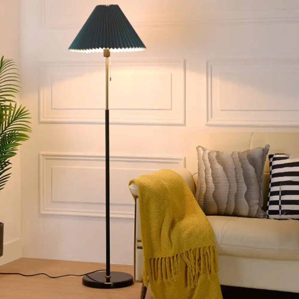 Minimalist Cone Shade Floor Lamp With Pleated Fabric & Pull Chain - Perfect For Living Room Lighting