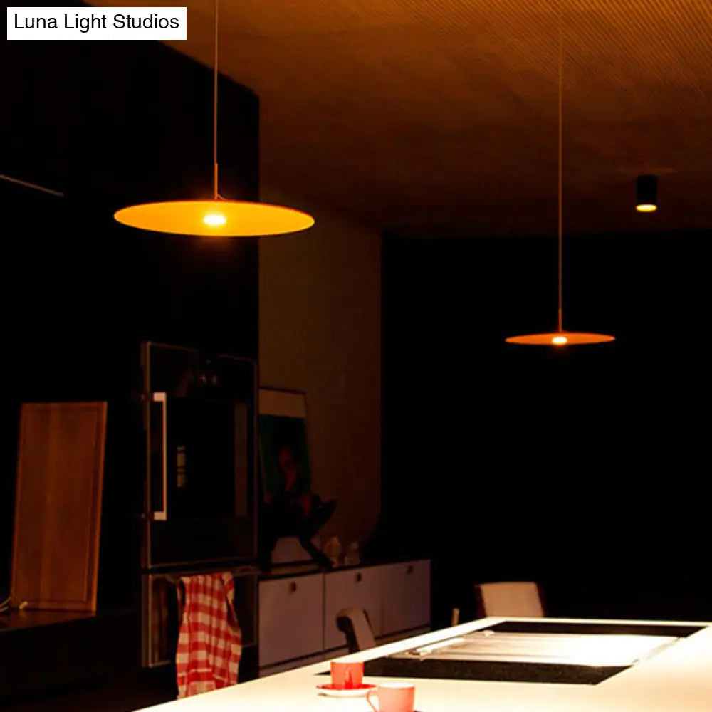 Minimalist Disk Pendant Lamp: Stylish Metal Suspension Light Fixture For Diner Bar And More